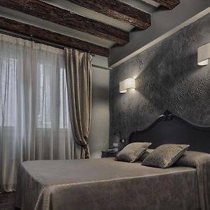 Habitación Doble Clásica